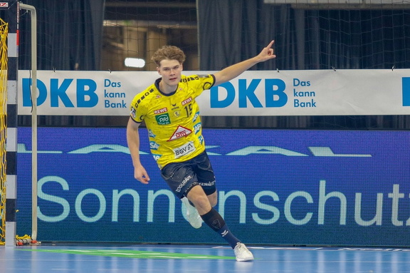 MK 280923 215548
